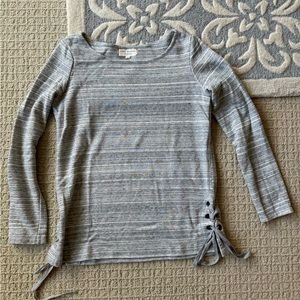 Max Studio (Weekend) sweatshirt